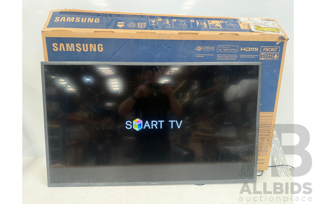 Samsung HE690 43 Inch Full HD Hospitality TV