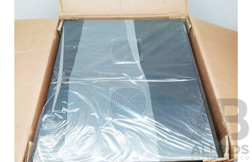APC Flexibox Wall Mounted Network Enclosure