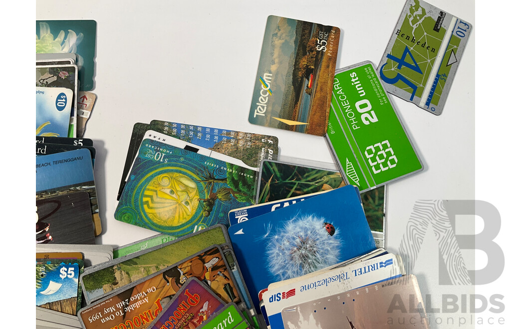 Collection of International Phonecards Including Australian Telecom, Paytel, Denmark, New Zealand, United Kingdom, Korea, Japan, Singapore, Ireland, France