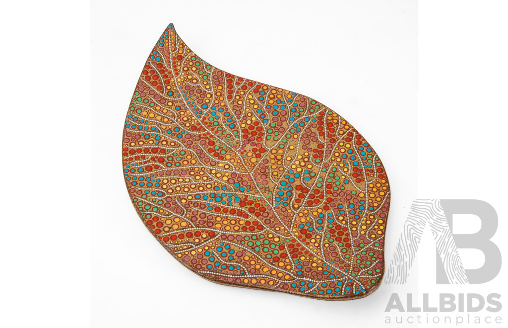 Studio Art Stoneware Display Leaf