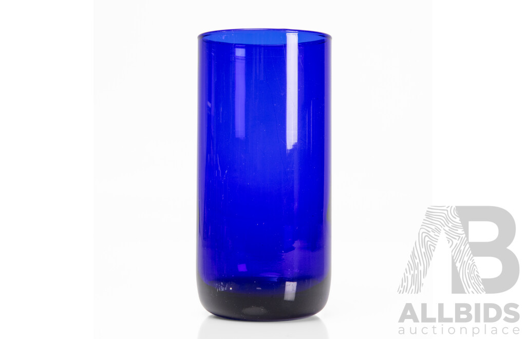 Nine Vintage Libbey Glass Cobalt Blue Metropolitan Tumblers