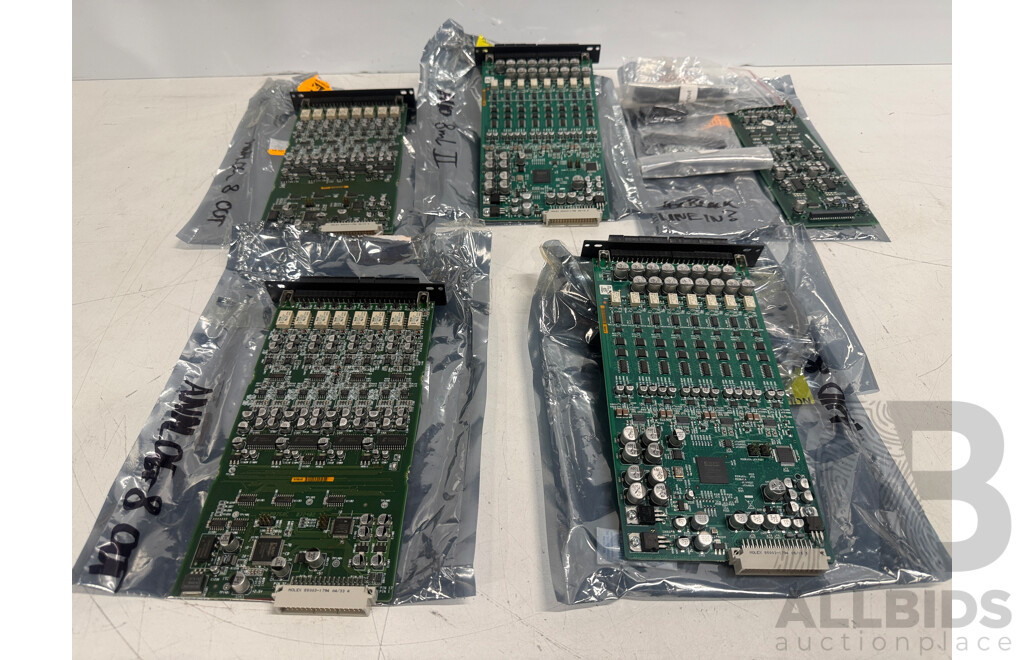 Media Matrix Output Cards, NI0-8ml II, Analog 8-Output, Line-in