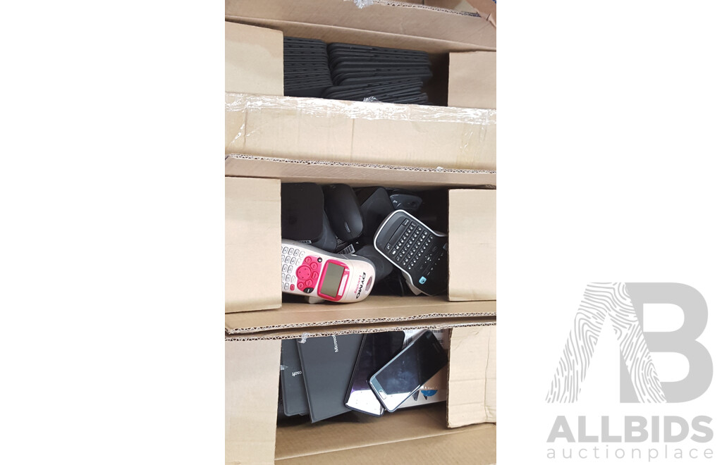 Bulk Lot of Assorted IT Equipment & Accessories