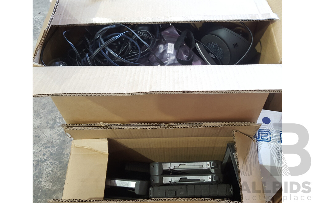 Bulk Lot of Assorted IT Equipment & Accessories