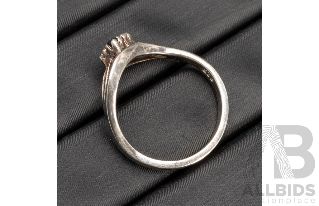 925 Sterling Silver Ring with Sapphire and CZ Stones