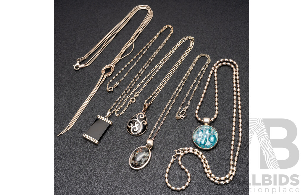 925 Sterling Silver Necklaces & Pendants - Lot of 5