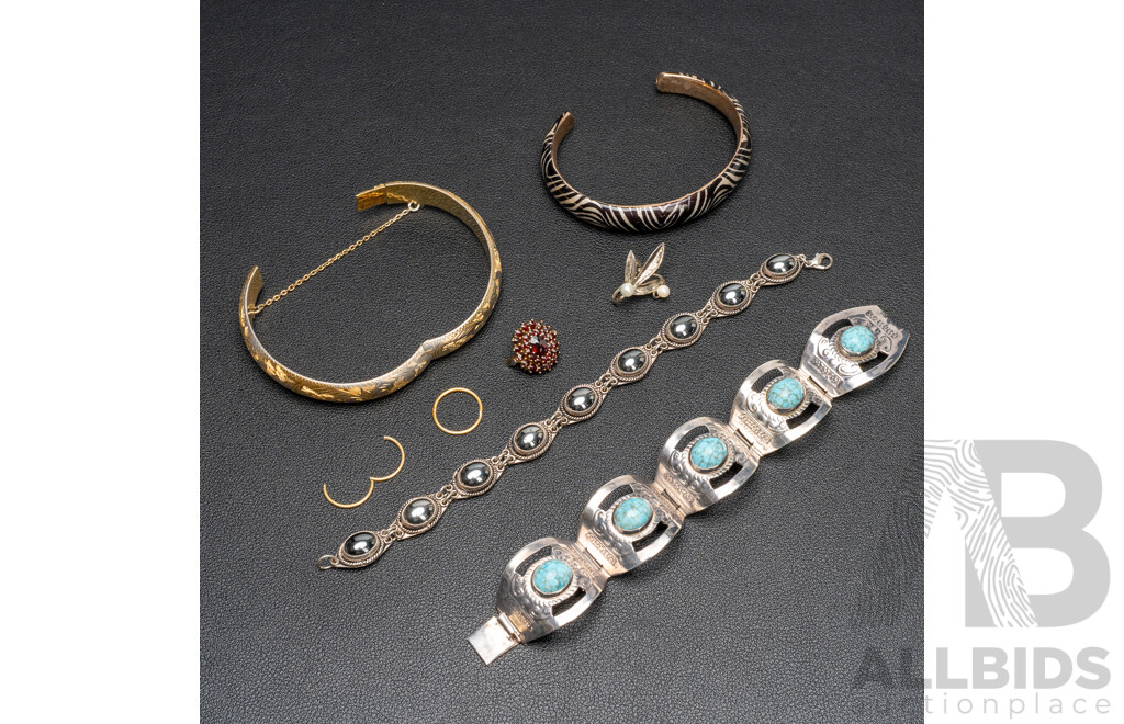 Collection of 925 Sterling Silver Bracelets, Bangles,Earrings & Garnets - Lot of 7