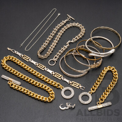 Collection of Costume Jewellery