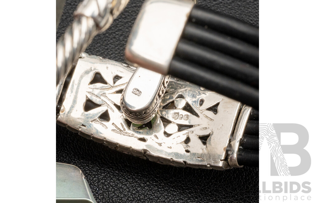 Sterling Silver (2) Indonesian Cuff Bangles with Peridot & Amethyst, 50.89 Grams