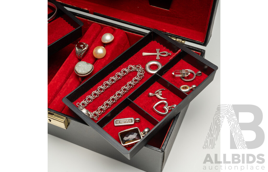 Collection of Sterling Silver Jewellery Including Bangles, Pendants, Bracelet & Earrings 61.68 Grams in Jewel Box