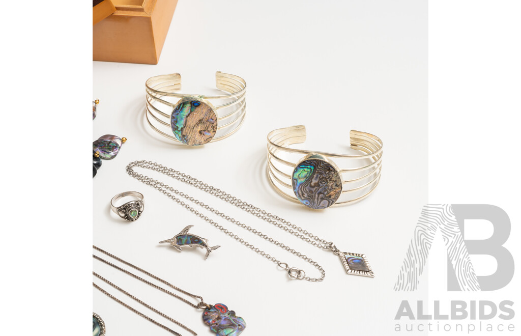 Sterling Silver Vintage Paua Shell Jewellery Collection, 65.52gms