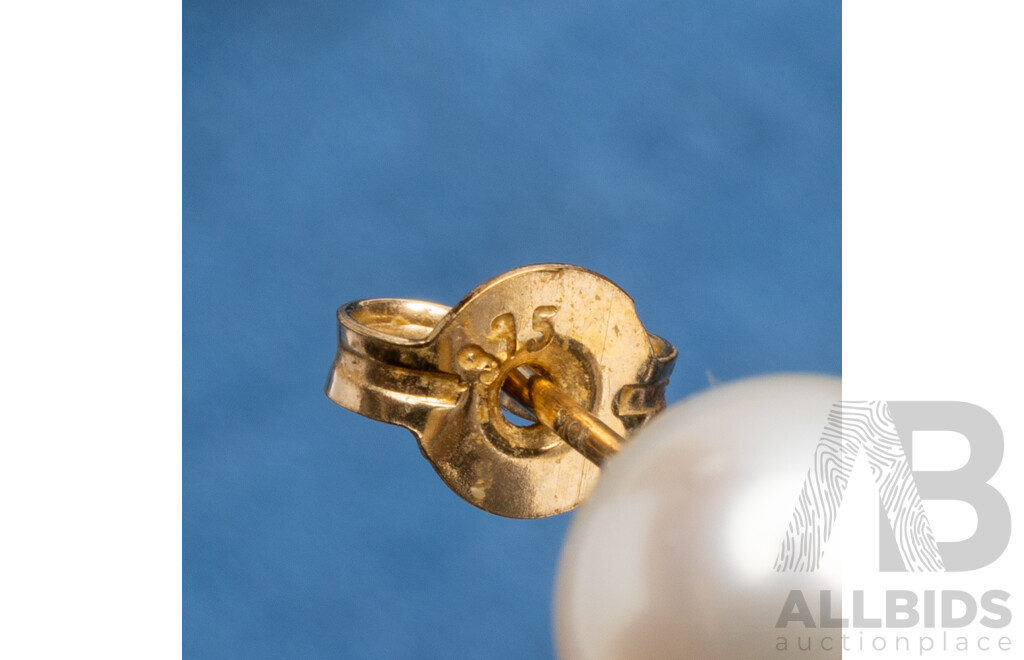 9ct Yellow Gold Cultured Pearl Studs, 7.4mm, 1.48 Grams