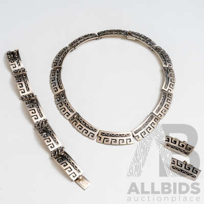Vintage Mexican Taxco, Sterling Silver Artisan Collar, Bracelet and Earring Set - 96.06gms