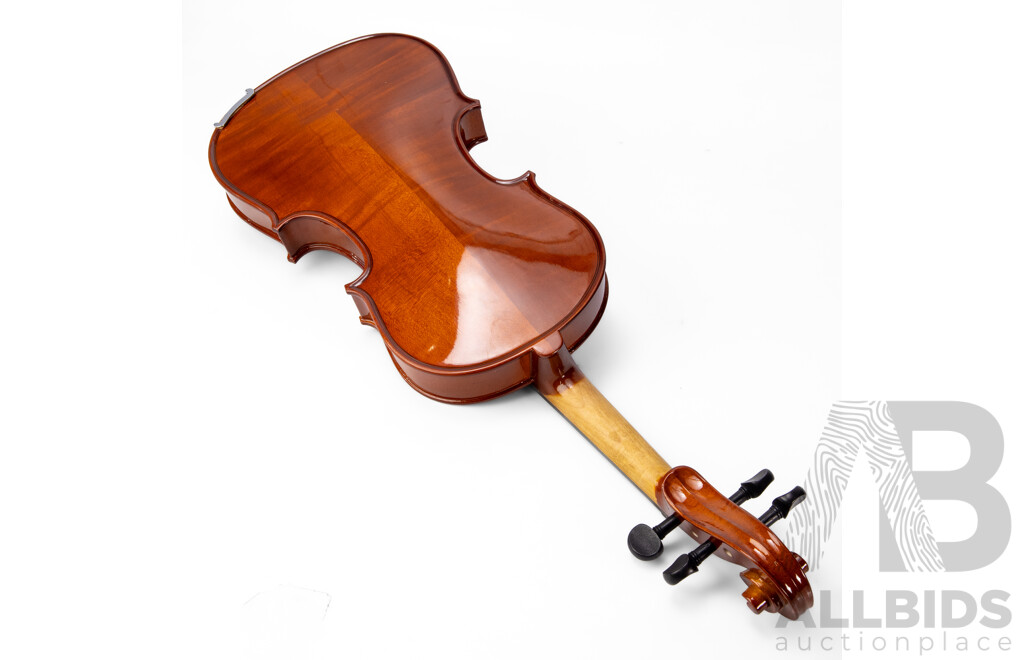 Enrico Acoustic Students Violin and Bow in Protective Case