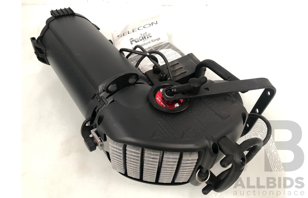 Philips Selecon PAC90 Pacific Cool Light Fixed Beam Spotlight