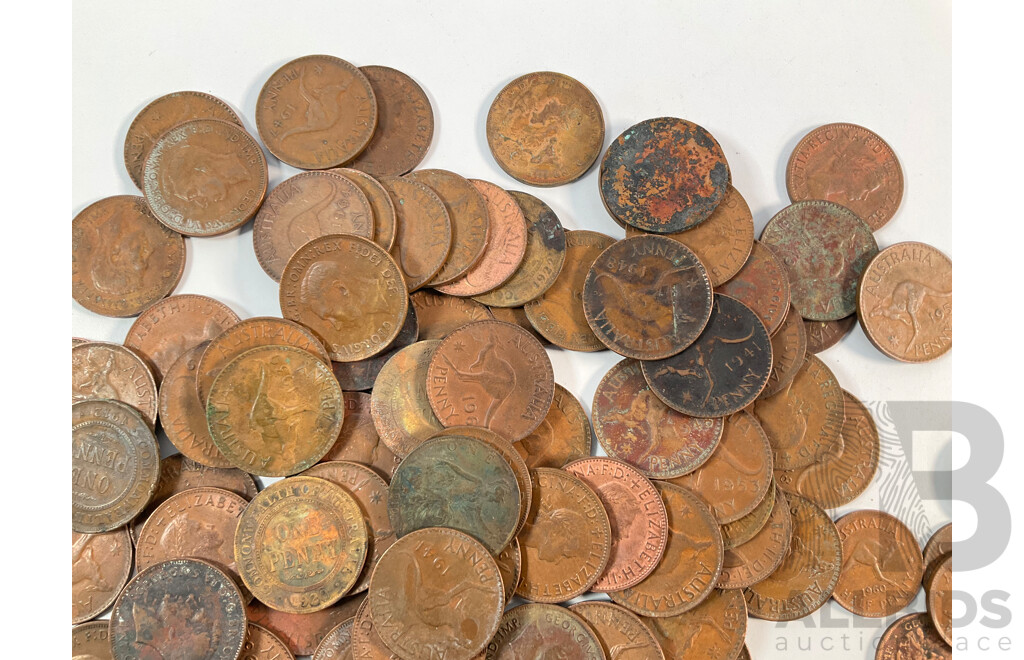Collection of Australian Pennies and Half Pennies, Examples Spanning 1912 to 1964 Including Several High Grade - Approximately 1.6 Kilograms