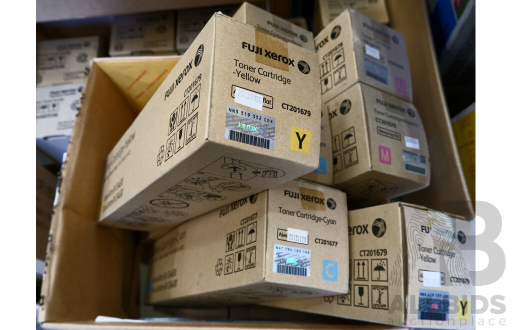 Pallet Lot of Assorted Printer Cartidges & Toners
