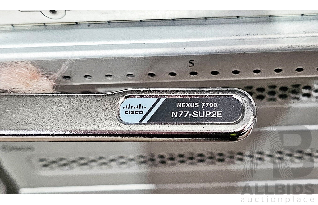Cisco (N77-C7710) Nexus 7000 Series Switch with 10 Gigabit Modules