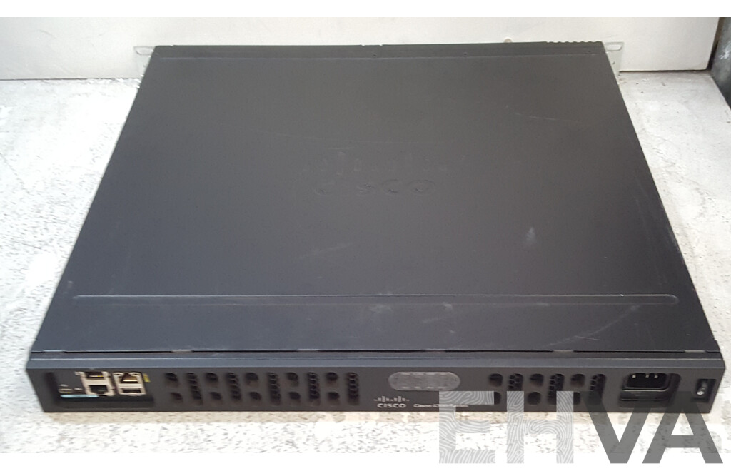 Cisco (ISR4331/K9) 4300 Series Integrated Services Router