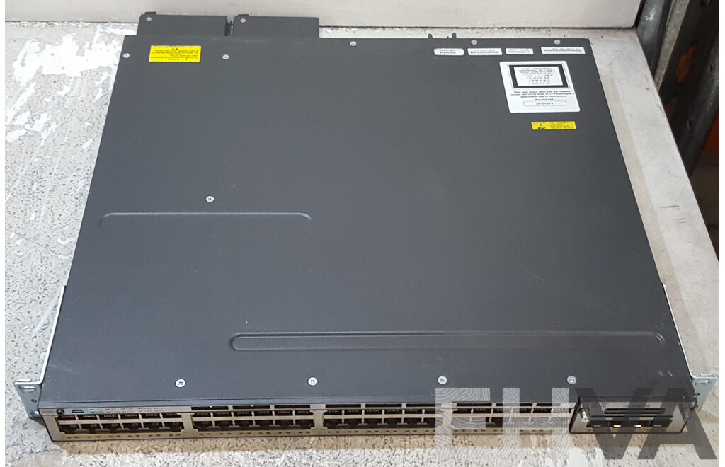 Cisco Catalyst (WS-C3750X-48PF-S) 3750-X Series PoE+ 48-Port Stackable Gigabit Ethernet Switch