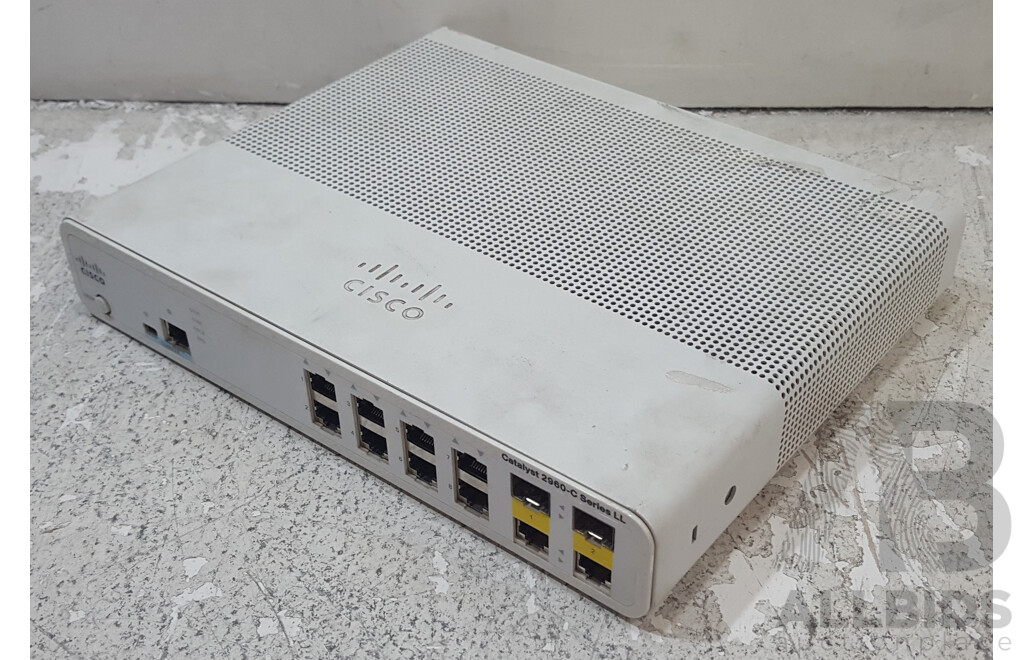 Cisco (WS-C2960C-8TC-S) Catalyst 2960-C Series LL 8-Port Fast Ethernet Switch
