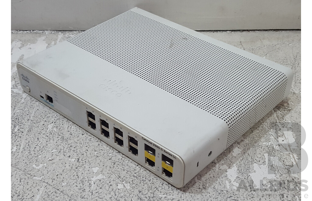Cisco (WS-C2960C-8TC-S) Catalyst 2960-C Series LL 8-Port Fast Ethernet Switch