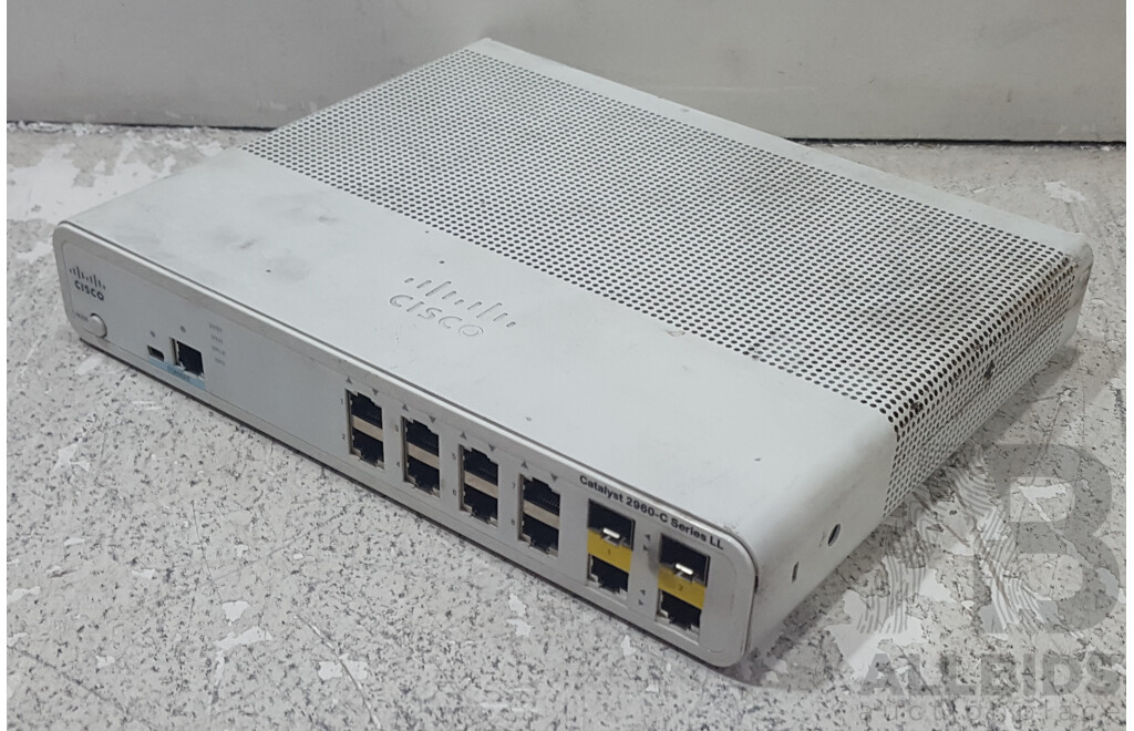 Cisco (WS-C2960C-8TC-S) Catalyst 2960-C Series LL 8-Port Fast Ethernet Switch