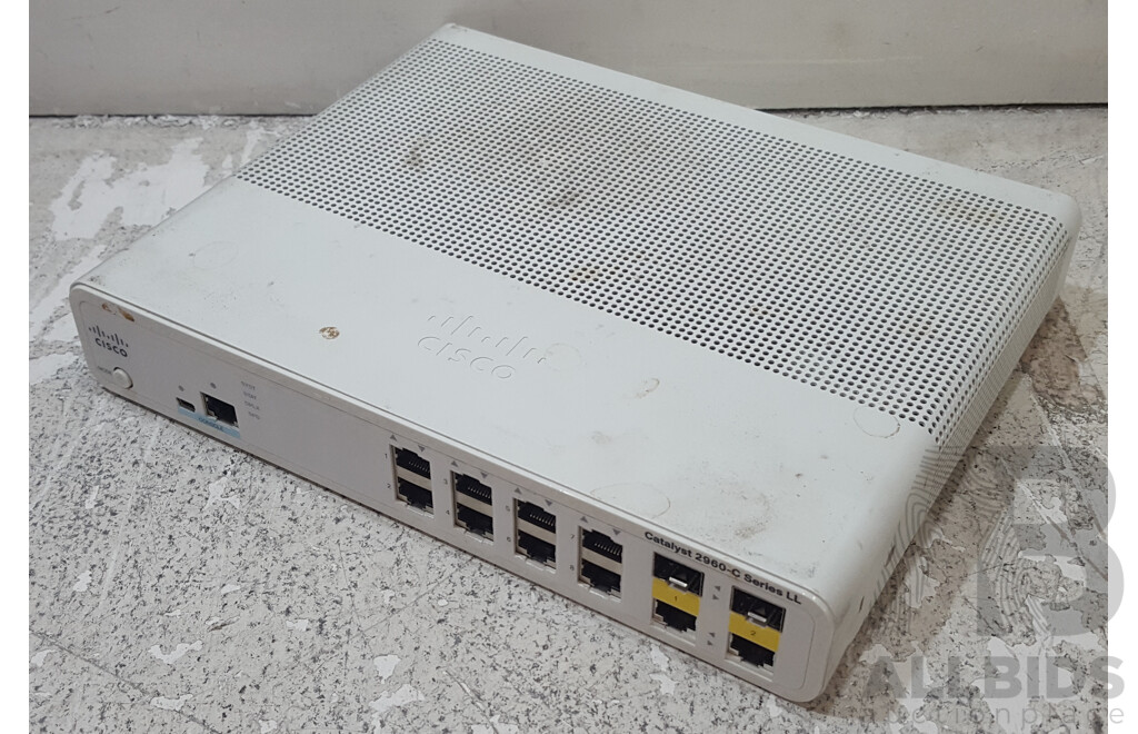 Cisco (WS-C2960C-8TC-S) Catalyst 2960-C Series LL 8-Port Fast Ethernet Switch