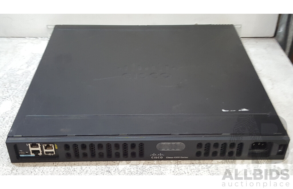 Cisco (ISR4331/K9) 4300 Series Integrated Services Router