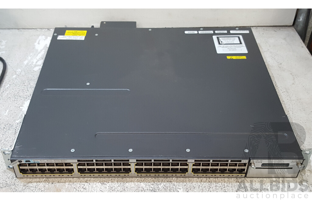 Cisco Catalyst (WS-C3750X-48PF-S) 3750-X Series PoE+ 48-Port Stackable Gigabit Ethernet Switch