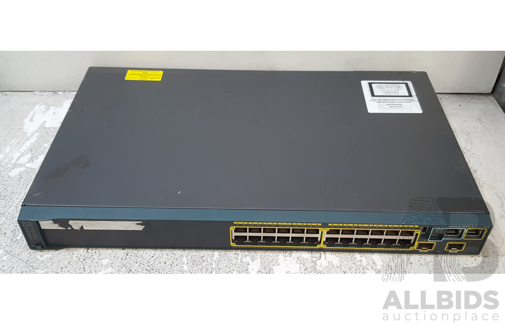 Cisco (WS-C2960S-24TD-L) Catalyst 2960-S Series 10G 24-Port Gigabit Ethernet Switch
