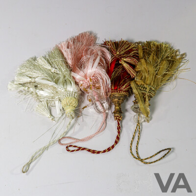 4 Pairs of Large Curtain Tie Back Tassels, 7 Pairs of Small Curtain Tie Back and a Pair of Curtain Rod Ends