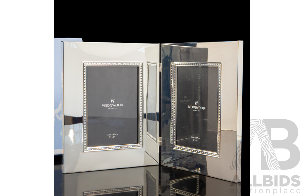 Boxed Wedgwood Silver Tone Bi-fold Photo Frames