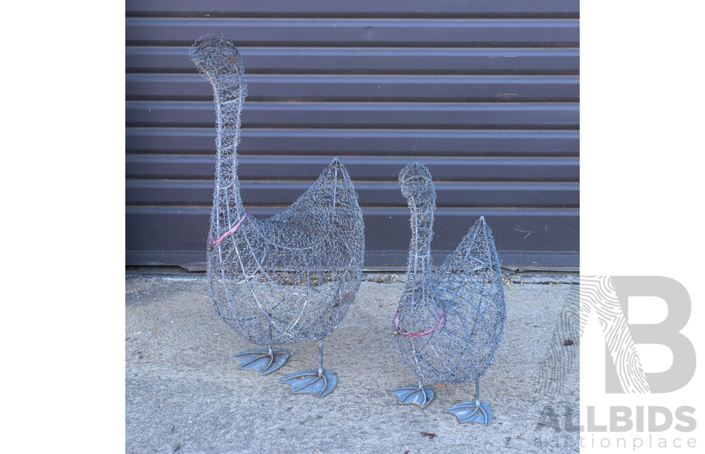 Pair of Wire Geese