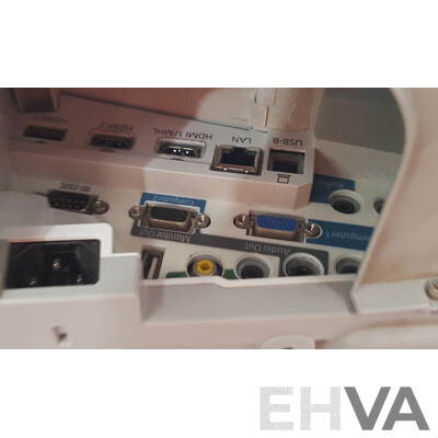 Epson (EB-685W) WXGA 3LCD Projector