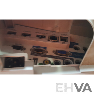 Epson (EB-685W) WXGA 3LCD Projector