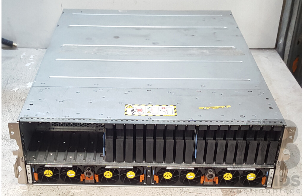 EMC (JTFR) 25-Bay Hard Drive Array