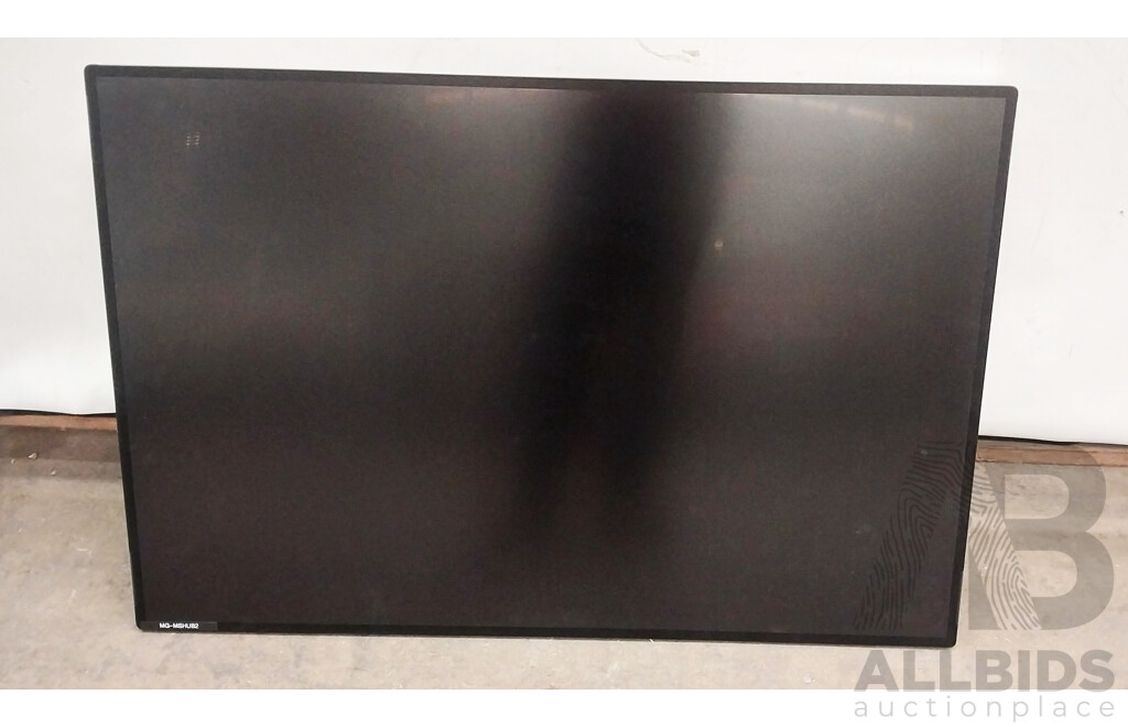 Microsoft Surface Hub 2S Interactive Whiteboard & Steelcase