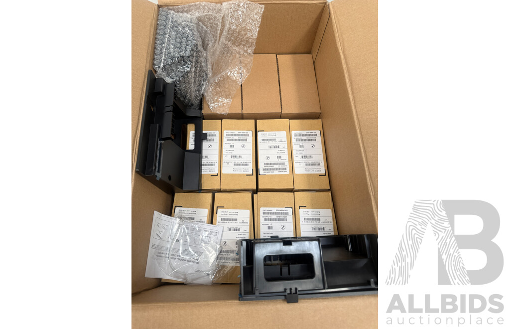 Polycom VVX EM350 + Polycom Wallmount and Face Plate - VVX 150 - 250 - 350 - 450 + Box Containing Cisco SFP Transceiver