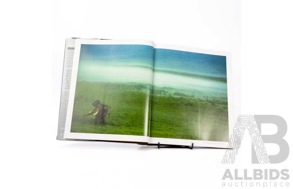 National Geographic Image Collection, Hardcover Coffee Table Book, Published 2009 by National Geographic Society, 30 X 25 X 4 Cm