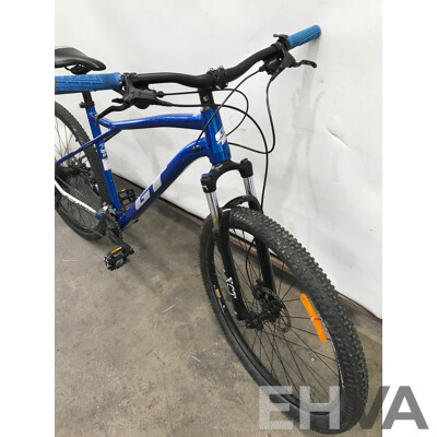 GT Avalanche 18 Speed Mountain Bike