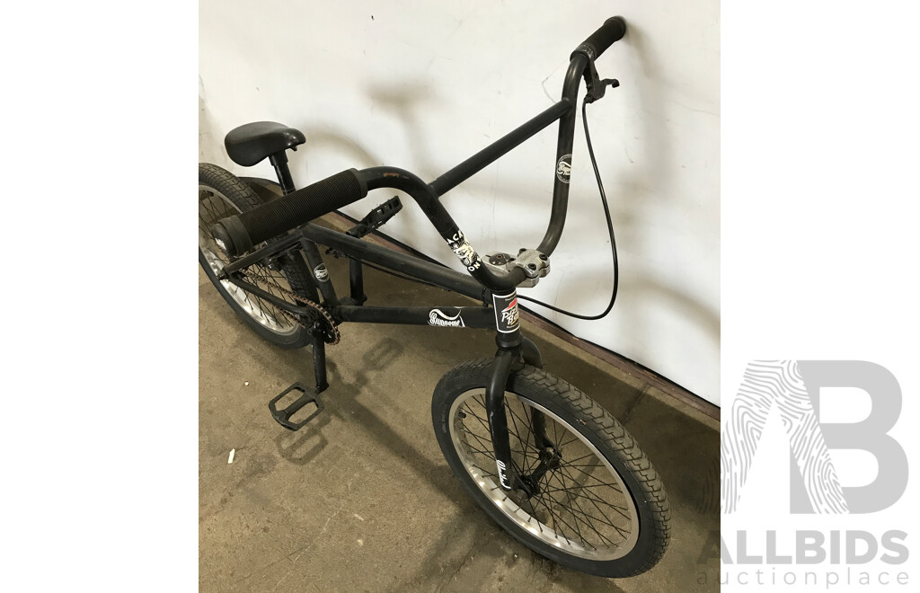 Supreme United BMX Bike