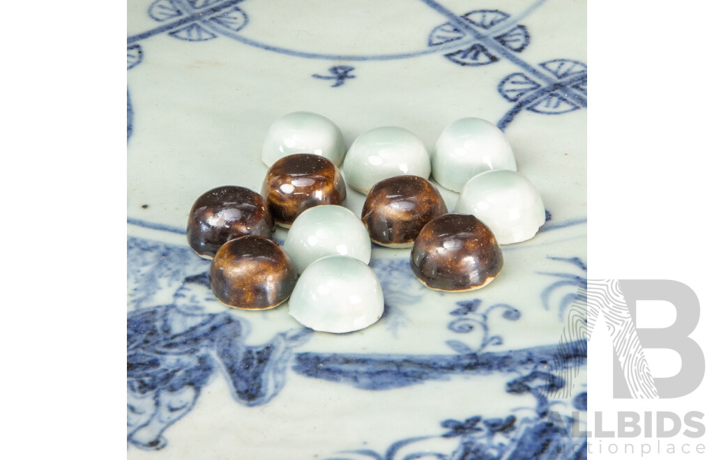 Chinese Timber Carryall with Elevated Ceramic Board and Game Pieces