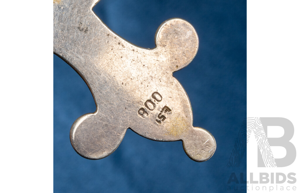 800 Silver Baroque Cross Necklace - 44.06gms