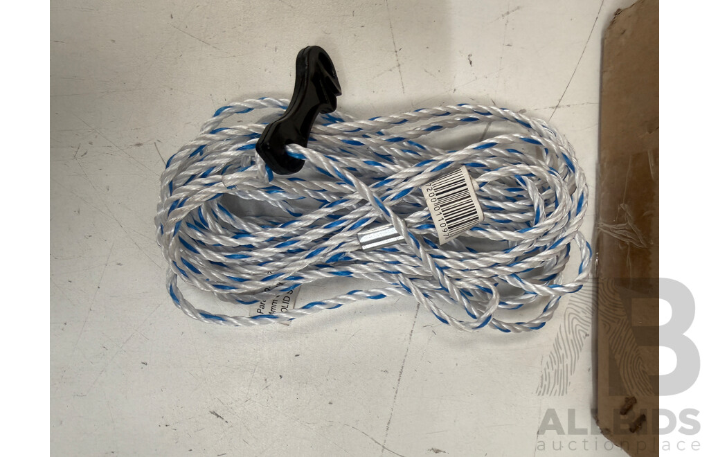 Outdoor Camping Equipment - Various Tent Pegs & Ropes