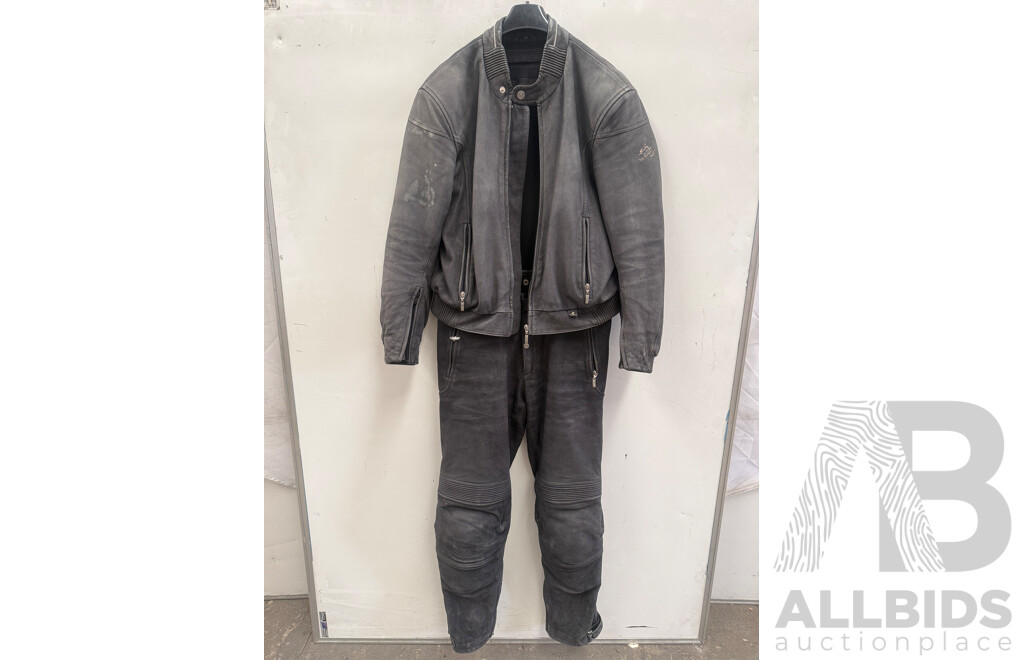 BMW Atlantis 2 Full Piece Detactable Leather Race Riding Suit