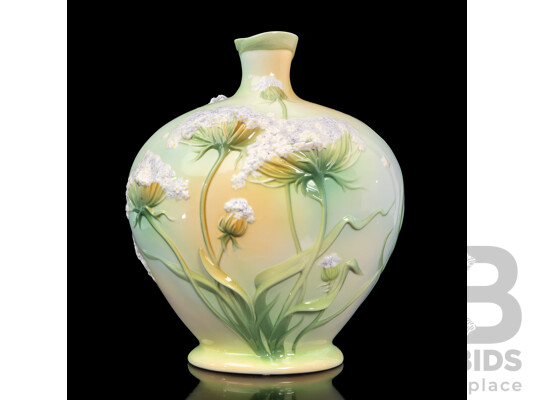 Queen Anne's Lace, Franz Vase by Doris Teng & G.G. Santiago, Sculptured Porcelain, 28H cm