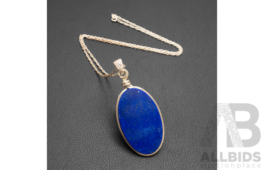925 Sterling Silver Necklace & Pendant with Lapis Lazuli. Length - 49cms