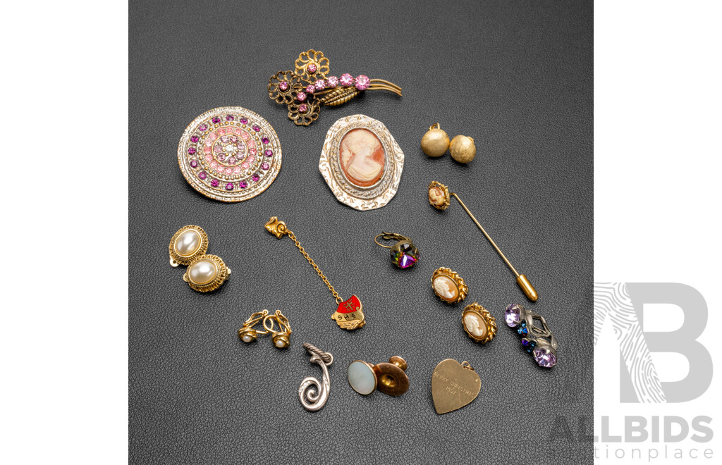 Collection of Gold & Silver Tone Earrings, Brooches, Pendants & Pins - Lot of 13