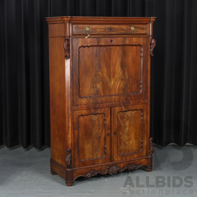 Early Victorian Walnut Secretaire